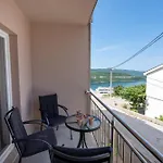 Glorija * Neum