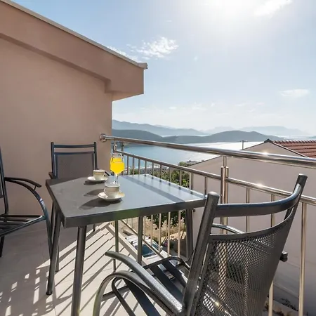 Glorija Apartment