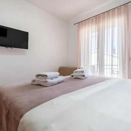 Glorija Apartment